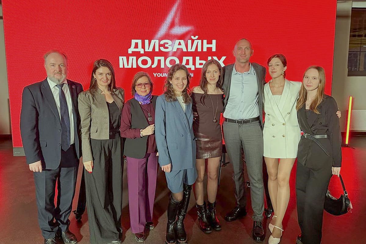 Студенты Высшей школы дизайна и архитектуры ИСИ - победители и призёры первого трека федерального конкурса молодёжного дизайна и искусства «Дизайн молодых/Young design 2025»